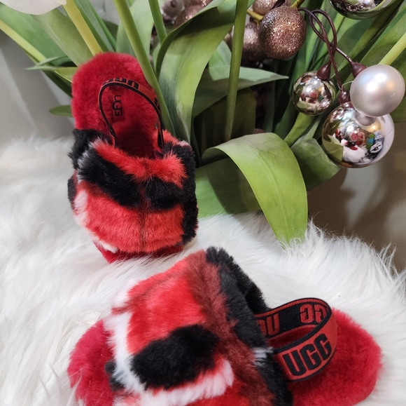 Ugg Fluff Yeah Toddler slippers New - Picture 4 of 7
